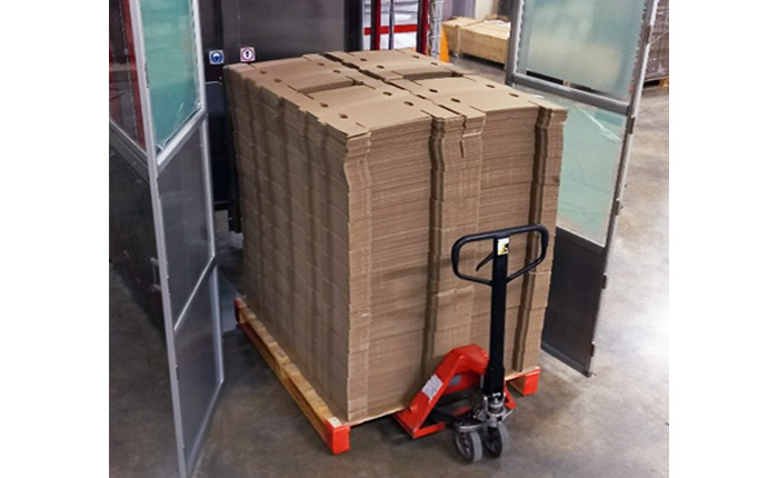 Easy entry and loading of the pallet in the destacker | PSP Meca-Systeme